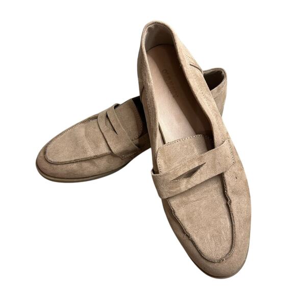Old Navy- Faux Suede Tan Loafer flats- Preowned Sz 10 Academia - Picture 1 of 7
